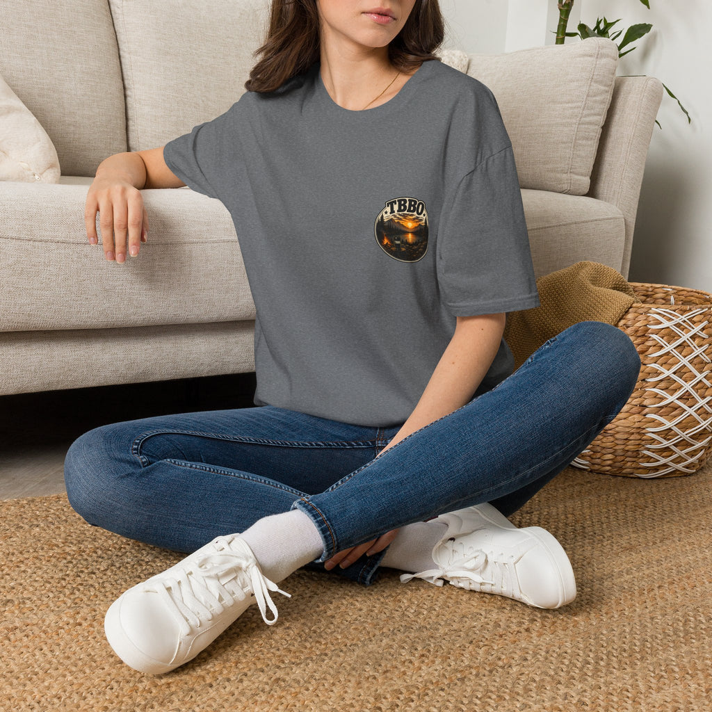 T-Shirt — Vintage “VTBO” Sunset Lake Graphic